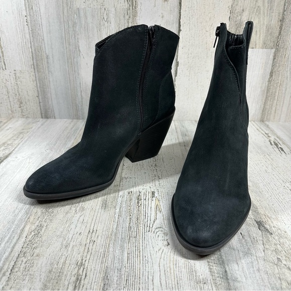 NEW Lucky Brand Loxona Black Leather Block Heel Ankle Boots #1033 - Picture 11 of 13